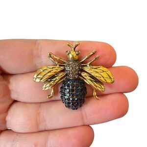 Vintage Jewelry Rhinestone Bee Brooch Bug Pin
